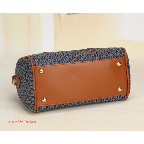 Cheap Michael Kors Handbags #272626 Replica Wholesale [$30.00 USD] [ITEM#272626] on Replica Michael Kors New arrive Handbags