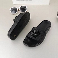 Cheap Versace Slippers For Men #365642 Replica Wholesale [$42.50 USD] [ITEM#365642] on Replica Versace Slippers