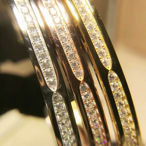 Cheap Bvlgari AAA Quality Bracelets #373476 Replica Wholesale [$52.00 USD] [ITEM#373476] on Replica Bvlgari Bracelets