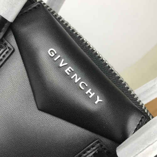 Cheap Givenchy AAA Quality Handbags #389906 Replica Wholesale [$168.90 USD] [ITEM#389906] on Replica Givenchy AAA Quality Handbags