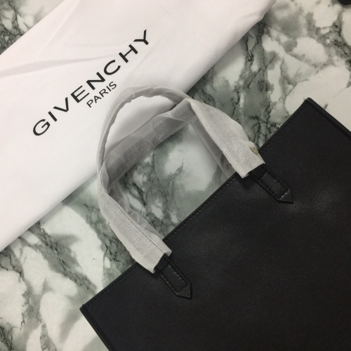 Cheap Givenchy AAA Quality Handbags #389924 Replica Wholesale [$154.50 USD] [ITEM#389924] on Replica Givenchy AAA Quality Handbags