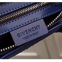 Cheap Givenchy AAA Quality Handbags #389969 Replica Wholesale [$104.00 USD] [ITEM#389969] on Replica Givenchy AAA Quality Handbags