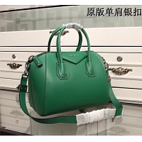 Cheap Givenchy AAA Quality Handbags #389973 Replica Wholesale [$104.00 USD] [ITEM#389973] on Replica Givenchy AAA Quality Handbags