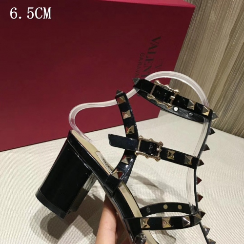 Cheap Valentino Sandal For Women #432557 Replica Wholesale [$73.00 USD] [ITEM#432557] on Replica Valentino Sandal