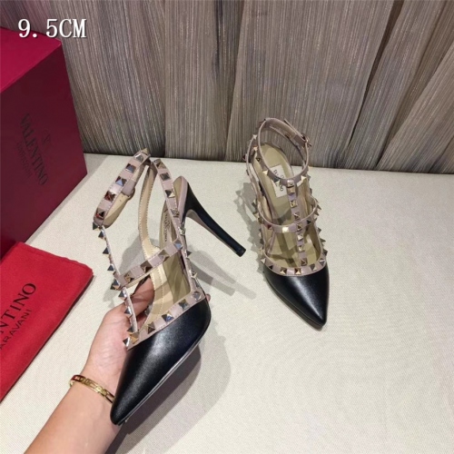 Cheap Valentino Sandal For Women #432808 Replica Wholesale [$80.00 USD] [ITEM#432808] on Replica Valentino Sandal