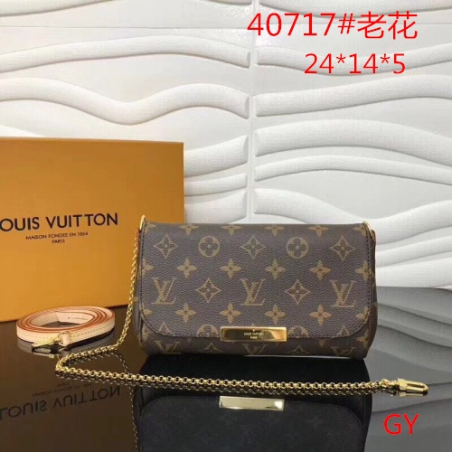 Louis Vuitton AAA Quality Messenger Bags #435174