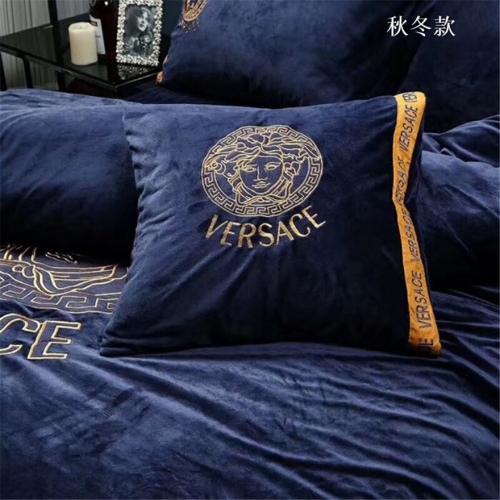 Cheap Versace Quality Beddings #435579 Replica Wholesale [$133.00 USD] [ITEM#435579] on Replica Versace Bedding