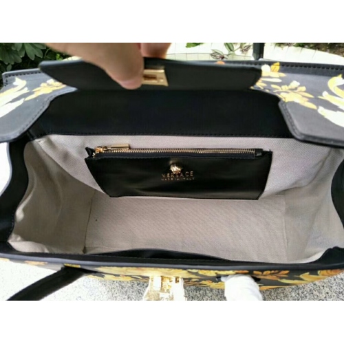 Cheap Versace AAA Quality Messenger Bags #440344 Replica Wholesale [$143.80 USD] [ITEM#440344] on Replica Versace AAA Quality Messenger Bags