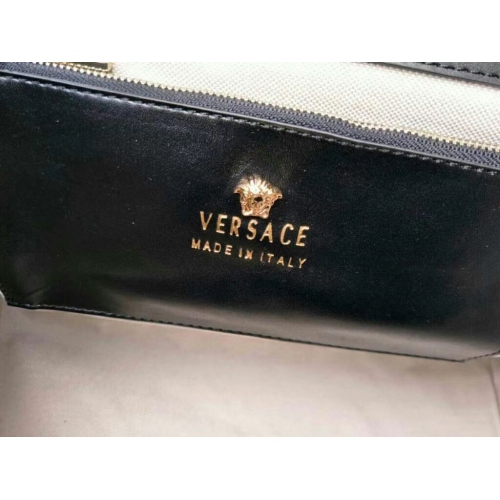Cheap Versace AAA Quality Messenger Bags #440348 Replica Wholesale [$161.70 USD] [ITEM#440348] on Replica Versace AAA Quality Messenger Bags