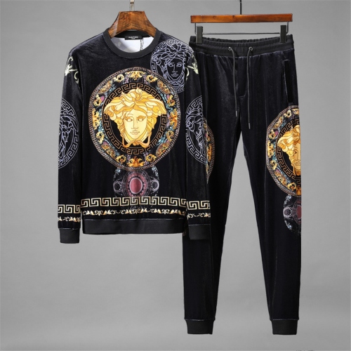 Cheap Versace Tracksuits Long Sleeved For Men #440382 Replica Wholesale [$97.00 USD] [ITEM#440382] on Replica Versace Tracksuits