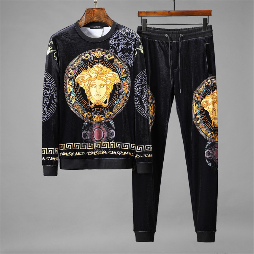 Cheap Versace Tracksuits Long Sleeved For Men #440382 Replica Wholesale ...