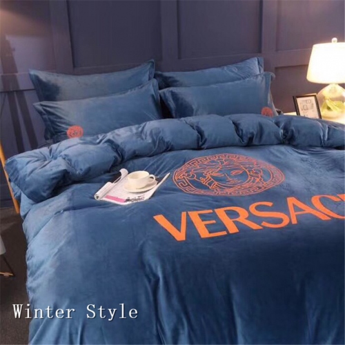 Cheap Versace Quality Beddings #446371 Replica Wholesale [$118.00 USD] [ITEM#446371] on Replica Versace Bedding