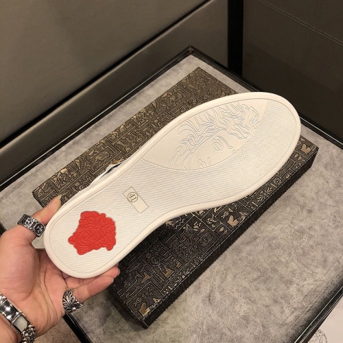 Cheap Versace High Tops Shoes For Men #447658 Replica Wholesale [$80.00 USD] [ITEM#447658] on Replica Versace High Tops Shoes