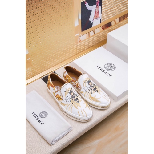 Cheap Versace Casual Shoes For Men #447669 Replica Wholesale [$81.00 USD] [ITEM#447669] on Replica Versace Flat Shoes