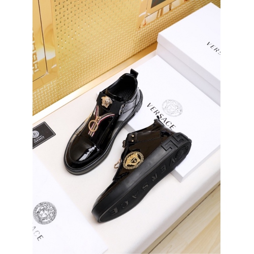 Cheap Versace High Tops Shoes For Men #447673 Replica Wholesale [$79.00 USD] [ITEM#447673] on Replica Versace High Tops Shoes