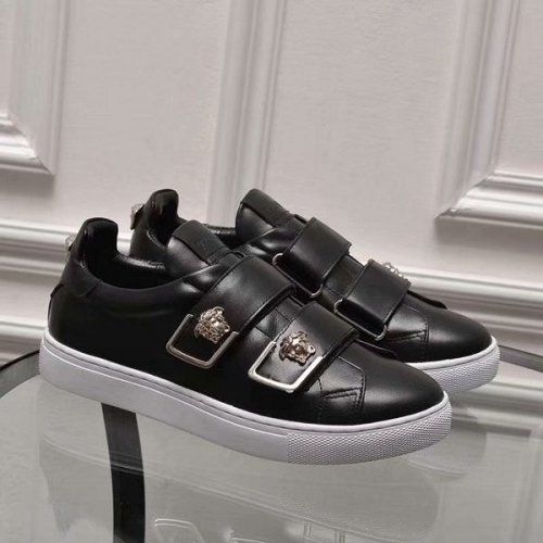 Cheap Versace Casual Shoes For Women #449057 Replica Wholesale [$82.00 USD] [ITEM#449057] on Replica Versace Flat Shoes