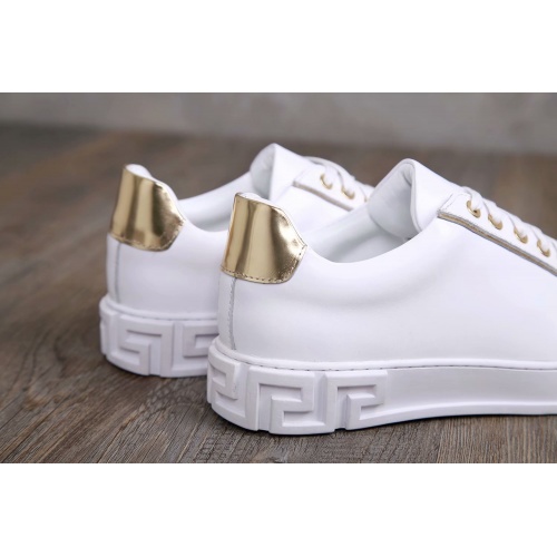 Cheap Versace Casual Shoes For Men #455338 Replica Wholesale [$85.00 USD] [ITEM#455338] on Replica Versace Flat Shoes
