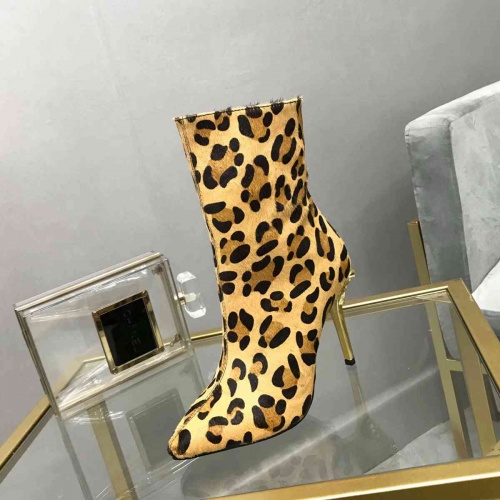 Cheap Versace Boots For Women #455396 Replica Wholesale [$97.00 USD] [ITEM#455396] on Replica Versace Boots