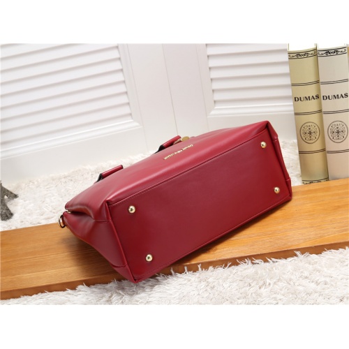 Cheap Michael Kors Handbags #456121 Replica Wholesale [$32.00 USD] [ITEM#456121] on Replica Michael Kors New arrive Handbags