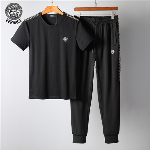 Cheap Versace Tracksuits Short Sleeved For Men #465210 Replica Wholesale [$66.00 USD] [ITEM#465210] on Replica Versace Tracksuits