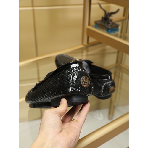 Cheap Versace Leather Shoes For Men #477938 Replica Wholesale [$72.00 USD] [ITEM#477938] on Replica Versace Leather Shoes