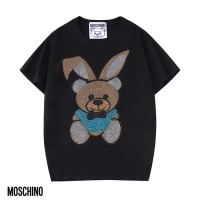 Cheap Moschino T-Shirts Short Sleeved For Men #477167 Replica Wholesale [$34.00 USD] [ITEM#477167] on Replica Moschino T-Shirts