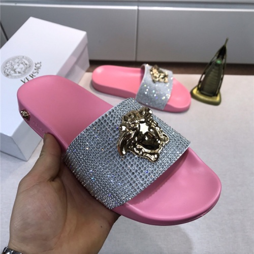 Cheap Versace Fashion Slippers For Women #482280 Replica Wholesale [$48.00 USD] [ITEM#482280] on Replica Versace Slippers