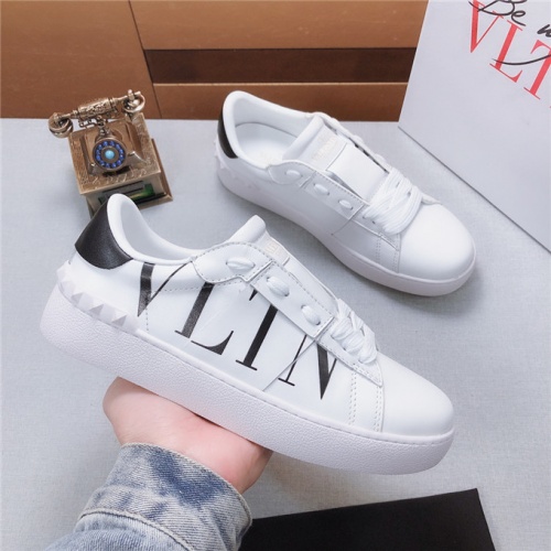 Cheap Valentino Casual Shoes For Men #482699 Replica Wholesale [$85.00 USD] [ITEM#482699] on Replica Valentino Casual Shoes