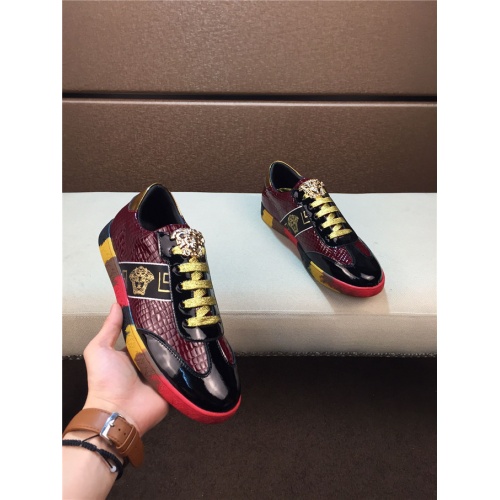 Cheap Versace Casual Shoes For Men #482932 Replica Wholesale [$78.00 USD] [ITEM#482932] on Replica Versace Flat Shoes
