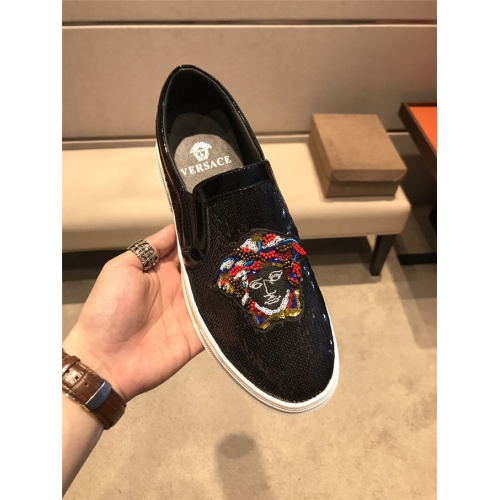 Cheap Versace Casual Shoes For Men #483037 Replica Wholesale [$78.00 USD] [ITEM#483037] on Replica Versace Flat Shoes