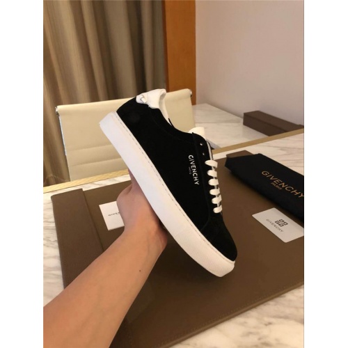Cheap Givenchy Casual Shoes For Men #486530 Replica Wholesale [$75.00 USD] [ITEM#486530] on Replica Givenchy Casual Shoes