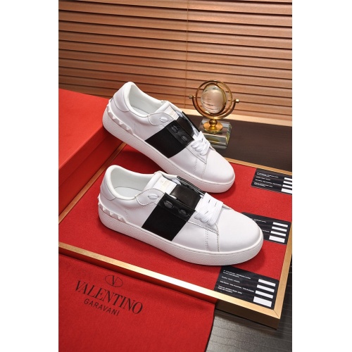 Cheap Valentino Casual Shoes For Men #487455 Replica Wholesale [$78.00 USD] [ITEM#487455] on Replica Valentino Casual Shoes