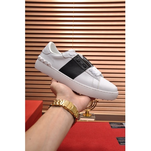 Cheap Valentino Casual Shoes For Men #487455 Replica Wholesale [$78.00 USD] [ITEM#487455] on Replica Valentino Casual Shoes