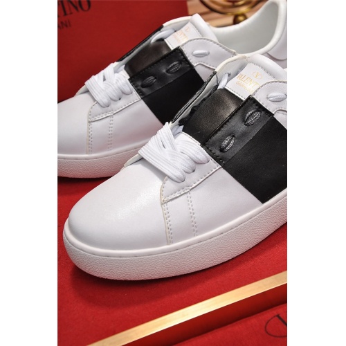 Cheap Valentino Casual Shoes For Men #487455 Replica Wholesale [$78.00 USD] [ITEM#487455] on Replica Valentino Casual Shoes