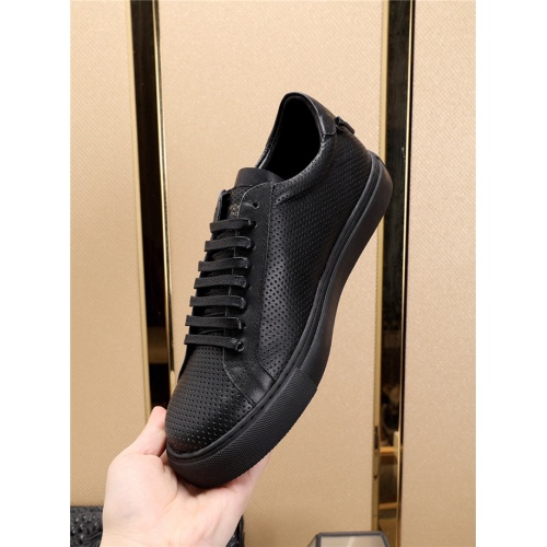 Cheap Givenchy Casual Shoes For Men #494257 Replica Wholesale [$80.00 USD] [ITEM#494257] on Replica Givenchy Casual Shoes