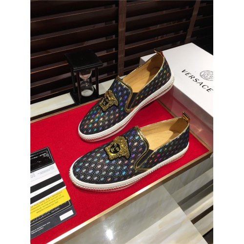 Cheap Versace Casual Shoes For Men #498682 Replica Wholesale [$80.00 USD] [ITEM#498682] on Replica Versace Flat Shoes