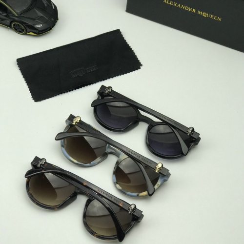 Cheap Alexander McQueen AAA Quality Sunglasses #501429 Replica Wholesale [$54.00 USD] [ITEM#501429] on Replica Alexander McQueen AAA Quality Sunglasses