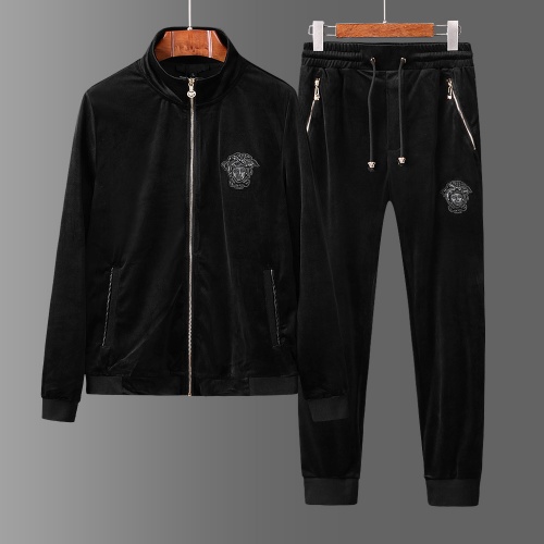 Cheap Versace Tracksuits Long Sleeved For Men #501649 Replica Wholesale [$81.00 USD] [ITEM#501649] on Replica Versace Tracksuits