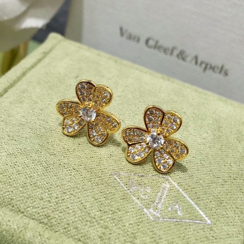 Cheap Van Cleef &amp; Arpels Earrings #505277 Replica Wholesale [$23.00 USD] [ITEM#505277] on Replica Van Cleef &amp; Arpels Earrings
