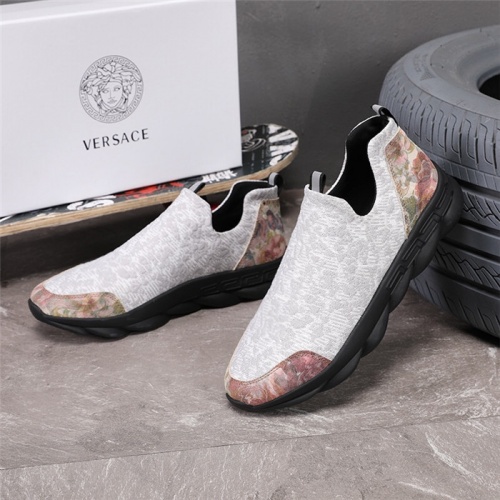 Cheap Versace Casual Shoes For Men #508619 Replica Wholesale [$82.00 USD] [ITEM#508619] on Replica Versace Flat Shoes