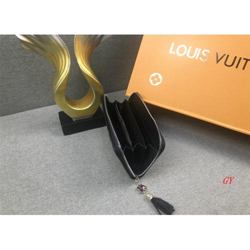 Cheap Yves Saint Laurent YSL Fashion Wallets #509093 Replica Wholesale [$17.00 USD] [ITEM#509093] on Replica Yves Saint Laurent YSL Wallets