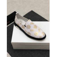 Cheap Versace Casual Shoes For Men #497744 Replica Wholesale [$75.00 USD] [ITEM#497744] on Replica Versace Flat Shoes