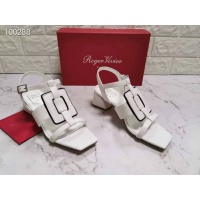 Cheap Roger Vivier RV Sandal For Women #502271 Replica Wholesale [$69.00 USD] [ITEM#502271] on Replica Roger Vivier Fashion Slippers