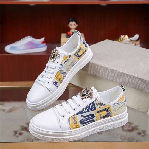 Cheap Versace Casual Shoes For Men #509910 Replica Wholesale [$72.00 USD] [ITEM#509910] on Replica Versace Flat Shoes