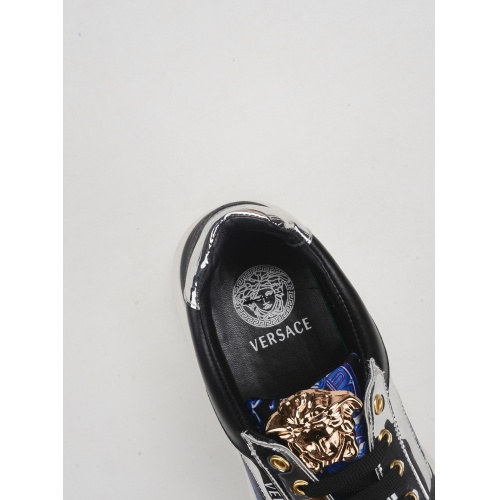 Cheap Versace Casual Shoes For Men #509940 Replica Wholesale [$72.00 USD] [ITEM#509940] on Replica Versace Flat Shoes
