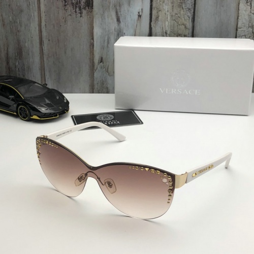 Cheap Versace AAA Quality Sunglasses #512582 Replica Wholesale [$54.00 USD] [ITEM#512582] on Replica Versace AAA Quality Sunglasses