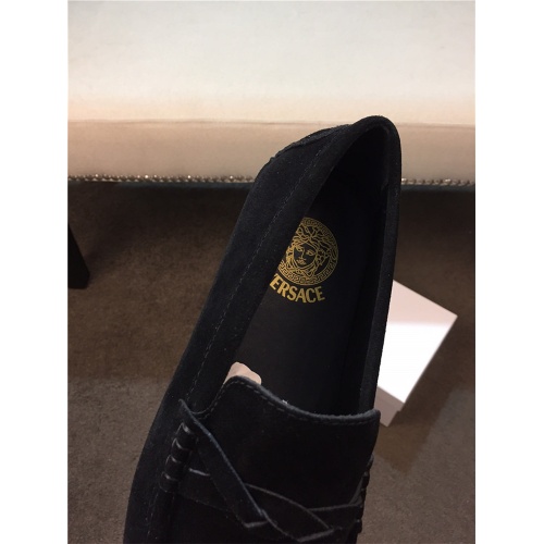 Cheap Versace Casual Shoes For Men #513096 Replica Wholesale [$76.00 USD] [ITEM#513096] on Replica Versace Flat Shoes