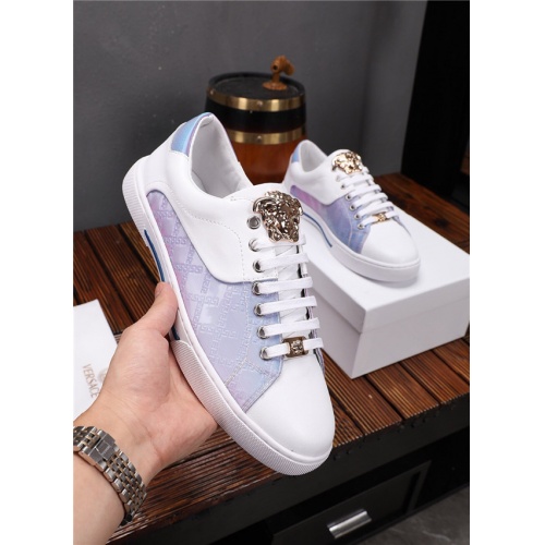 Cheap Versace Casual Shoes For Men #513293 Replica Wholesale [$76.00 USD] [ITEM#513293] on Replica Versace Flat Shoes
