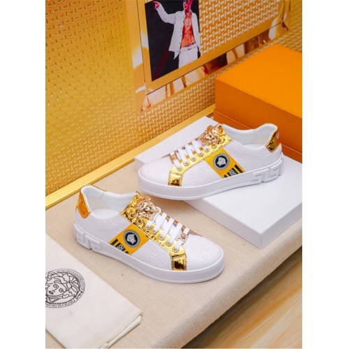 Cheap Versace Casual Shoes For Men #514430 Replica Wholesale [$72.00 USD] [ITEM#514430] on Replica Versace Flat Shoes
