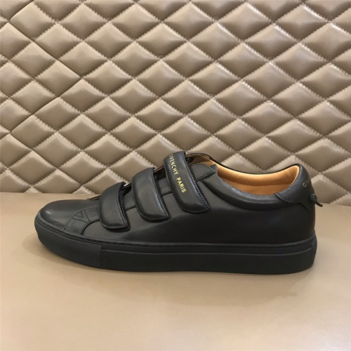 Cheap Givenchy Casual Shoes For Men #515500 Replica Wholesale [$76.00 USD] [ITEM#515500] on Replica Givenchy Casual Shoes